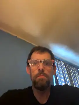 biggdaddyandqueenn online show from 12-15-25, 04:24