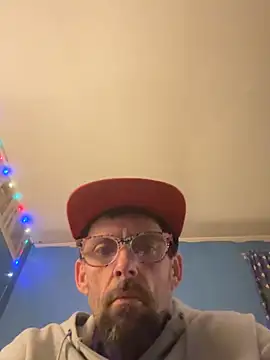 biggdaddyandqueenn online show from 12-13-25, 08:04