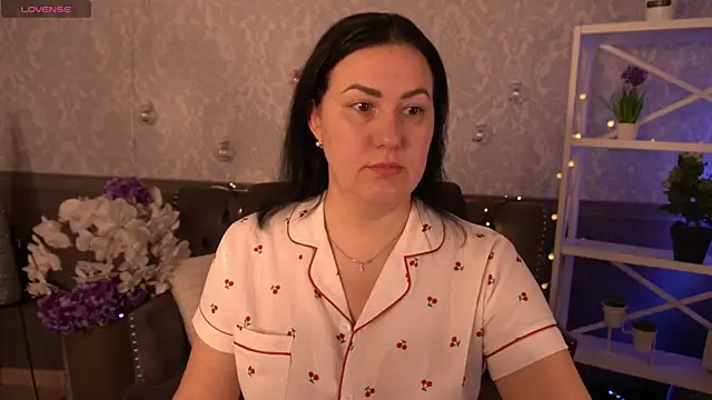 VelvetLuck online show from 01-13-26, 01:37