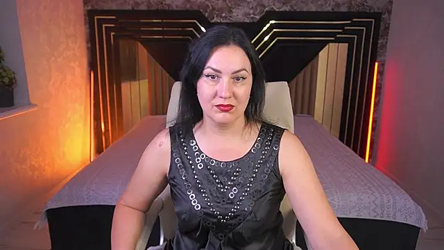 Snapshot of VelvetLuck chatting on 06-24-26, 08:06 VelvetLuck online show from 06-24-26, 08:06