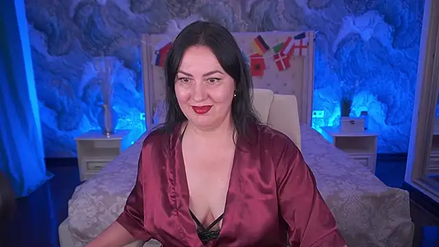 Snapshot of VelvetLuck chatting on 07-18-26, 12:47 VelvetLuck online show from 07-18-26, 12:47