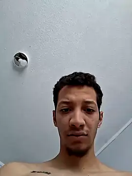 Snapshot of katy699 chatting on 11-07-25, 04:11 katy699 online show from 11-07-25, 04:11