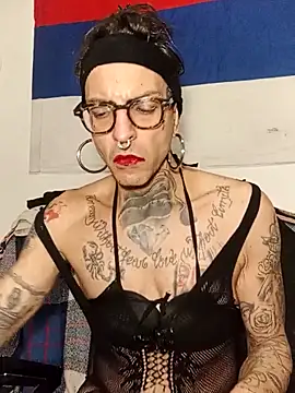 00Travsharongomez online show from 12-02-25, 05:20