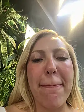 melisboa online show from 07-12-26, 01:50