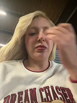 melisboa online show from 07-16-26, 02:41
