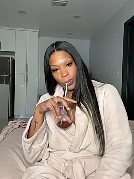 PrincessDreamm online show from 03-25-26, 11:14