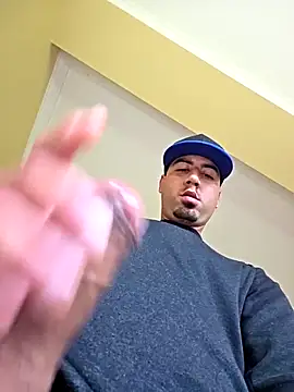 jhoncorrea27 online show from 04-12-26, 12:30