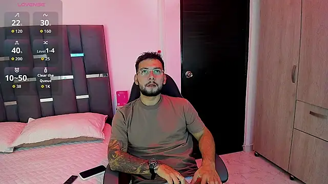 noah corvelle online show from 11-15-25, 01:20