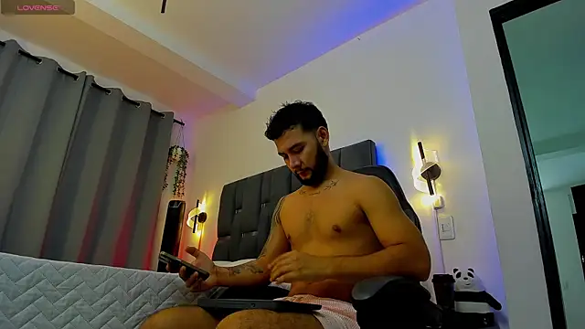 noah corvelle online show from 01-07-26, 02:55