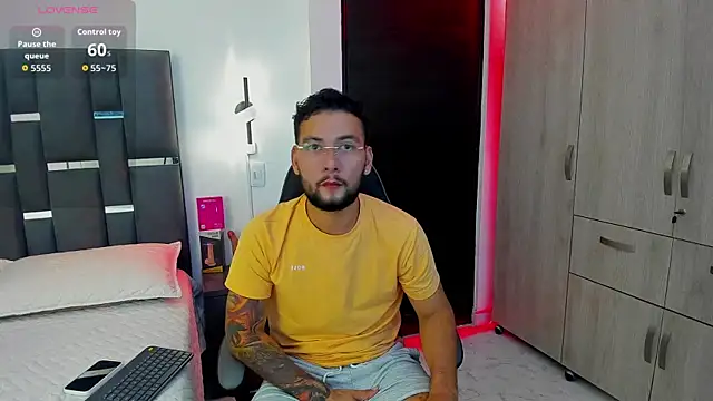 noah corvelle online show from 11-17-25, 10:03