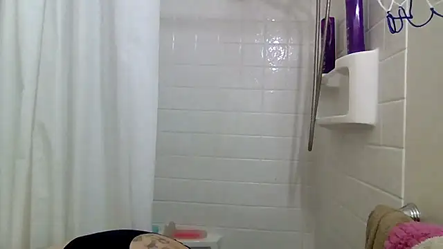 FreakyDreama online show from 05-13-26, 02:02