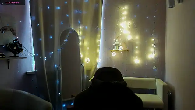 Snapshot of Hanako_Rey chatting on 01-11-26, 10:44 Hanako Rey online show from 01-11-26, 10:44