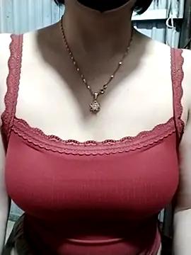 Niramiu online show from 11-20-25, 01:45