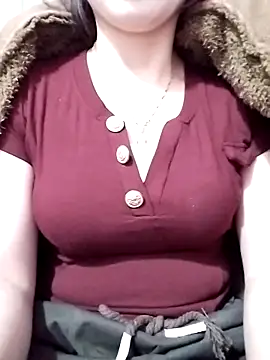 Niramiu online show from 11-19-25, 02:22