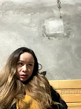 thu-cuoi online show from 12-17-25, 01:43