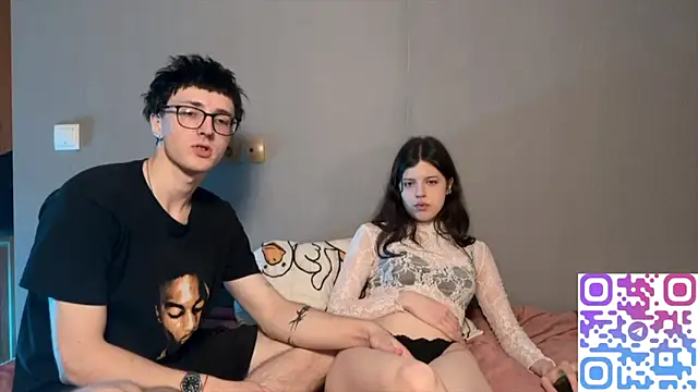 Snapshot of t_files_x chatting on 11-05-25, 09:07 t files x online show from 11-05-25, 09:07