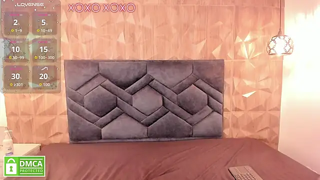 Kiara velvet   online show from 01-14-26, 08:34