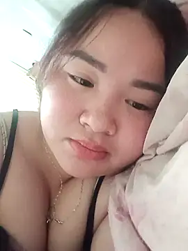 Bee-bgolden online show from 11-13-25, 05:11