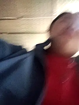 Bee-bgolden online show from 12-16-25, 12:37