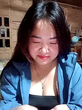 Bee-bgolden online show from 12-03-25, 03:33