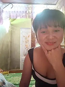 Snapshot of Panda-white chatting on 11-12-25, 06:39 Panda-white online show from 11-12-25, 06:39