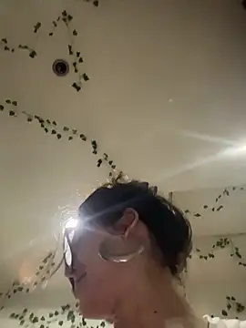 zowi101 online show from 03-04-26, 11:56