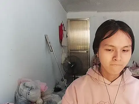 RebelAura online show from 05-04-26, 10:34