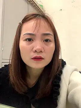 Snapshot of Bana-gibee chatting on 01-17-26, 01:53 Bana-gibee online show from 01-17-26, 01:53