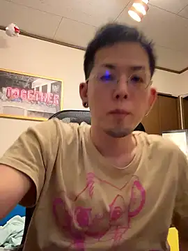 ippei0001 online show from 11-04-25, 05:55