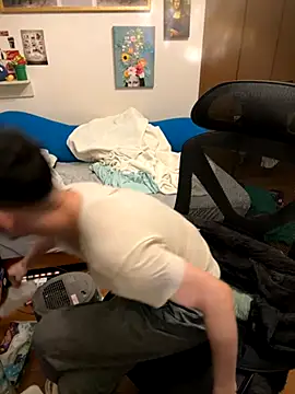 ippei0001 online show from 11-12-25, 02:04