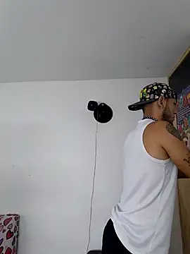 kmerlin online show from 11-28-25, 10:10