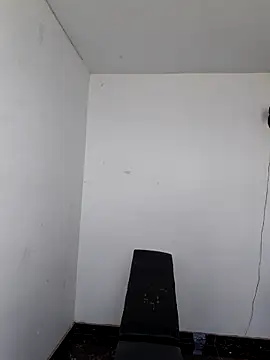 kmerlin online show from 11-25-25, 04:40