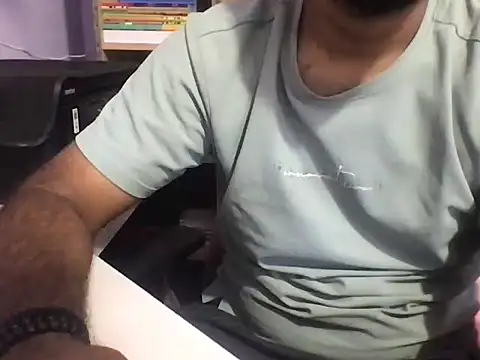 KingCobra 07 online show from 06-06-26, 03:01
