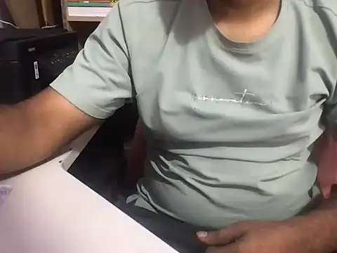KingCobra 07 online show from 06-15-26, 02:56