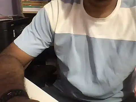 KingCobra 07 online show from 06-12-26, 02:53