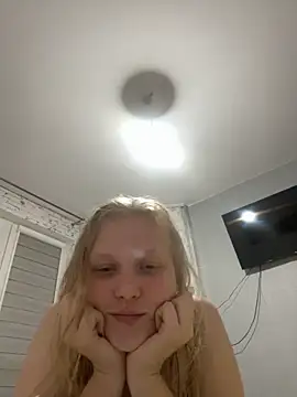 hotgoodgirll online show from 12-01-25, 07:48