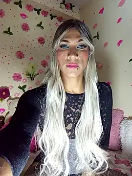 Sthefy luna131 online show from 11-15-25, 05:06