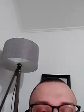 Rayer124 online show from 11-29-25, 06:35