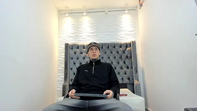 DANTE ARMSTRONG online show from 01-07-26, 03:55