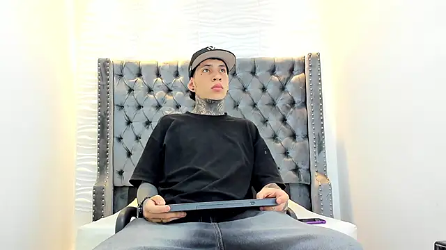 DANTE ARMSTRONG online show from 12-23-25, 03:50