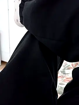 Mahsime online show from 12-14-25, 10:54