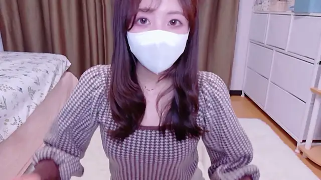Snapshot of -aotan- chatting on 04-07-26, 11:56 -aotan- online show from 04-07-26, 11:56