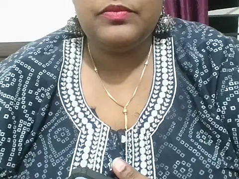 hootypriya online show from 02-25-26, 05:02