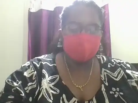 hootypriya online show from 04-21-26, 06:03