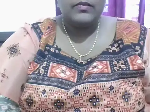 hootypriya online show from 04-09-26, 07:47