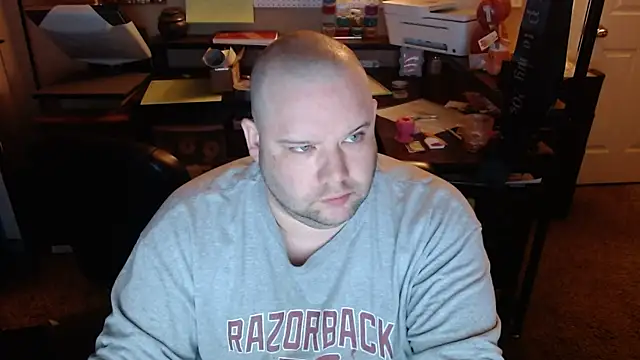 Snapshot of MegaChip chatting on 11-04-25, 10:19 MegaChip online show from 11-04-25, 10:19