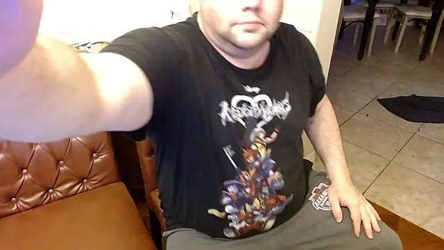 Snapshot of MegaChip chatting on 03-12-26, 02:28 MegaChip online show from 03-12-26, 02:28