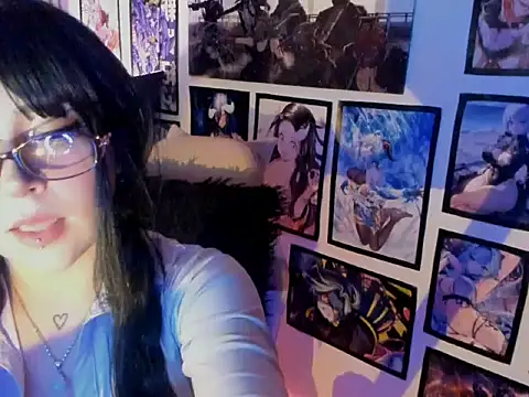 Snapshot of LilithMyers chatting on 12-03-25, 03:18 LilithMyers online show from 12-03-25, 03:18