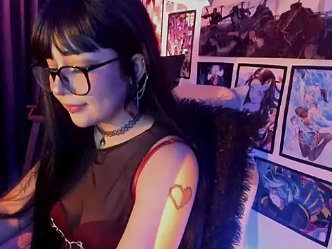 Snapshot of LilithMyers chatting on 11-30-25, 02:23 LilithMyers online show from 11-30-25, 02:23