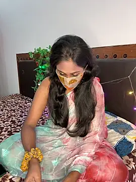 Desiqueen2 online show from 11-08-25, 05:27